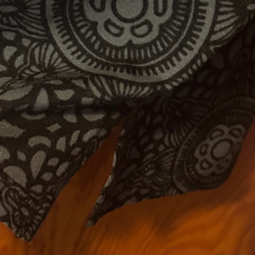 Elegant Black Patterned Skort - Picture 4 of 8